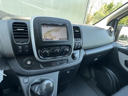 Renault Trafic 1.6 DCi 126 PK / L2H1 / 1e EIG. / DUBBELE SCHUIFDEUR / TREKHAAK / NAVI / AIRCO / CRUISE ActivLease financial lease