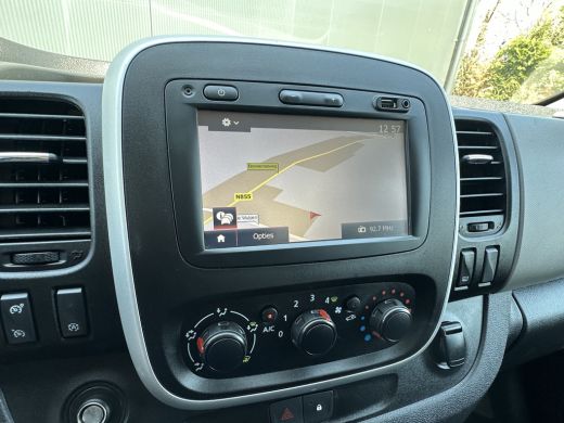 Renault Trafic 1.6 DCi 126 PK / L2H1 / 1e EIG. / DUBBELE SCHUIFDEUR / TREKHAAK / NAVI / AIRCO / CRUISE ActivLease financial lease