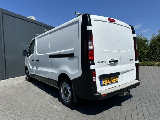 Renault Trafic 1.6 DCi 126 PK / L2H1 / 1e EIG. / DUBBELE SCHUIFDEUR / TREKHAAK / NAVI / AIRCO / CRUISE ActivLease financial lease