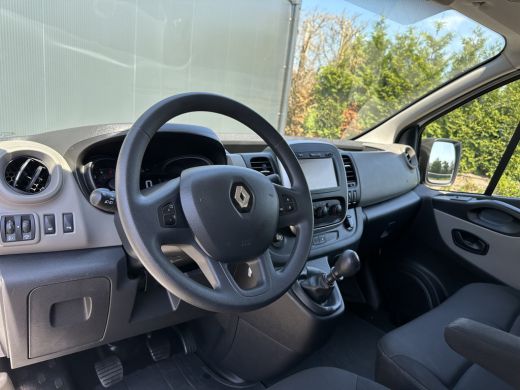 Renault Trafic 1.6 DCi 126 PK / L2H1 / 1e EIG. / DUBBELE SCHUIFDEUR / TREKHAAK / NAVI / AIRCO / CRUISE ActivLease financial lease