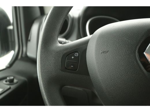 Renault Trafic 2.0 dCi 120 T29 L2H1 Dubbele Cabine Airco Cruise Navi 6 Persoons LED PDC Elektrpakket ActivLease financial lease