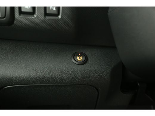 Renault Trafic 2.0 dCi 120 T29 L2H1 Dubbele Cabine Airco Cruise Navi 6 Persoons LED PDC Elektrpakket ActivLease financial lease