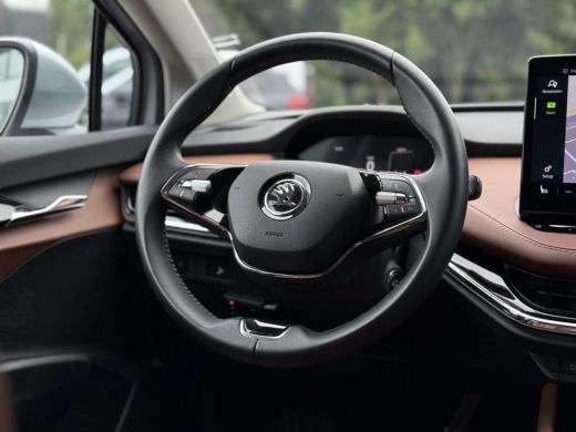 Skoda Enyaq iV 60 Aut | Full | Trekhaak | Leder | Navi | Camera | 21 inch | Climate Pack ActivLease financial lease