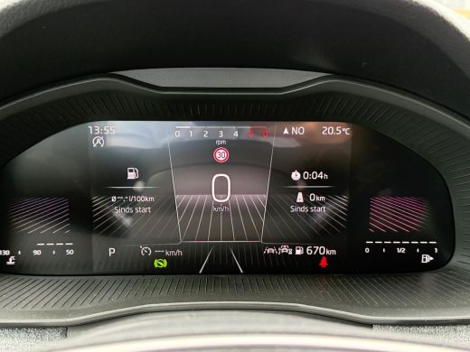 Skoda Kamiq 1.0 TSI 110pk DSG Selection | Carplay | Parkeersensoren | Automaat ActivLease financial lease