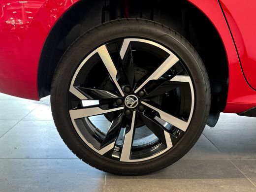 Skoda Kamiq 1.0 115pk TSI Monte Carlo | Winter pakket | Charging | 18" Velgen | ActivLease financial lease