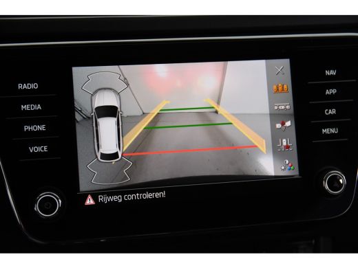 Skoda Superb Combi 1.4 TSI iV Hybrid *1ste Eigenaar*Navigatie*Stoelverwarming* ActivLease financial lease