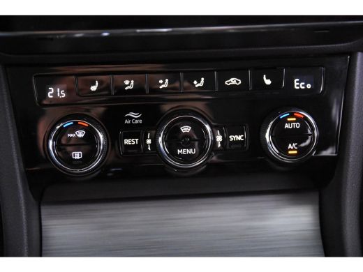 Skoda Superb Combi 1.4 TSI iV Hybrid *1ste Eigenaar*Navigatie*Stoelverwarming* ActivLease financial lease