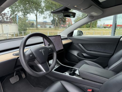 Tesla Model 3 Aut. Range Plus | Autopilot | Panorama | Leder | Navi | Camera | ActivLease financial lease
