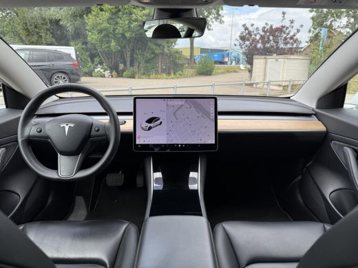 Tesla Model 3 Aut. Range Plus | Autopilot | Panorama | Leder | Navi | Camera | ActivLease financial lease