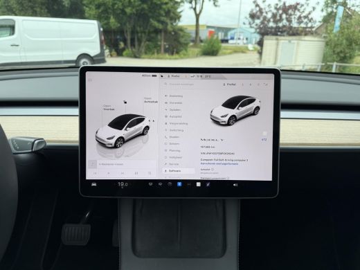 Tesla Model Y Aut. Range Plus Leder | Trekhaak Autopilot | Panorama ActivLease financial lease