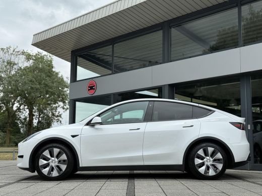 Tesla Model Y Aut. Range Plus Leder | Trekhaak Autopilot | Panorama ActivLease financial lease