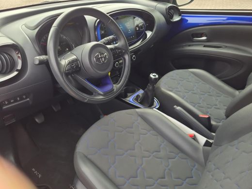 Toyota Aygo 1.0 VVT-i MT Envy | Apple CarPlay | Climate Control | Rijklaarprijs incl. garantie | ActivLease financial lease