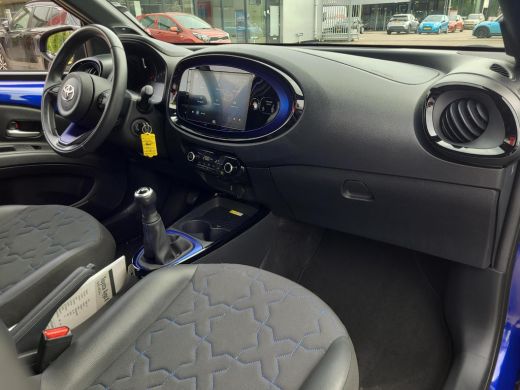 Toyota Aygo 1.0 VVT-i MT Envy | Apple CarPlay | Climate Control | Rijklaarprijs incl. garantie | ActivLease financial lease