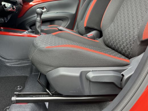Toyota Aygo 1.0 VVT-i MT Pulse | Uit voorraad leverbaar | ActivLease financial lease