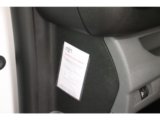 Toyota ProAce 2.0 D-4D Live ActivLease financial lease