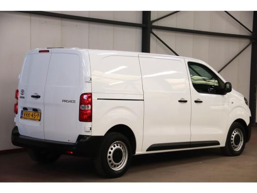 Toyota ProAce 2.0 D-4D Live ActivLease financial lease