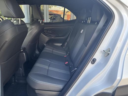 Toyota Yaris Cross 1.5 Hybrid AWD Adventure ActivLease financial lease