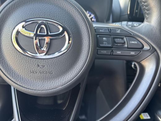 Toyota Yaris Cross 1.5 Hybrid AWD Adventure ActivLease financial lease