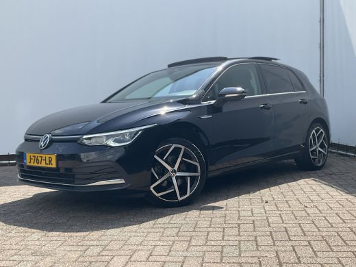 Volkswagen Golf 1.5 TSI Style Pano.dak Massage Sfeerverl Adap.Cruise Carplay Led Memory Uitstraling! ActivLease financial lease