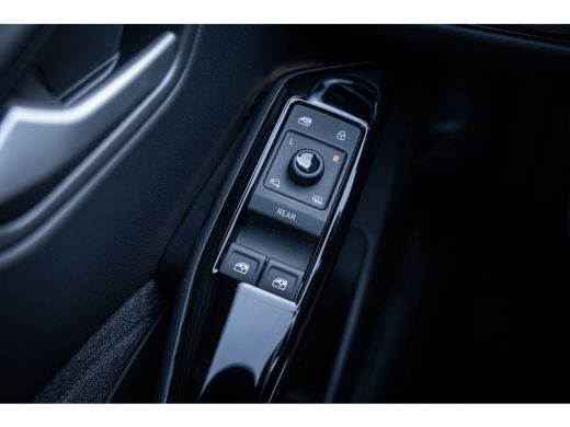 Volkswagen ID.3 Pro S Limited Edition Inclusief €2000,- inruilvoordeel | Achterlichten LED, luxe uitgevoerd incl... ActivLease financial lease