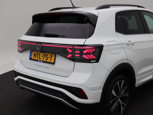 Volkswagen T-Cross 1.5 TSi 150 Pk Automaat R-Line Business | Full LED | Adaptive Cruise | Parkeersensoren | Camera |... ActivLease financial lease