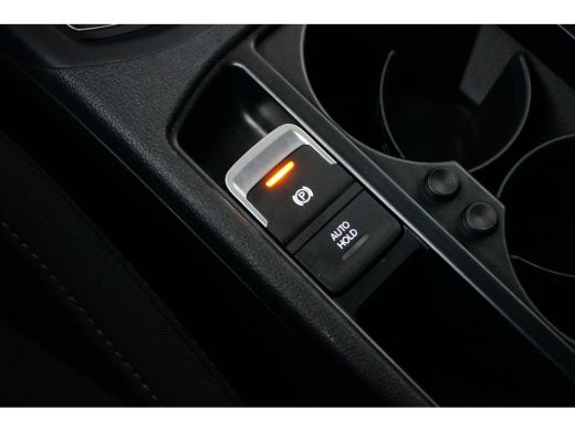 Volkswagen Touran 1.5 TSI DSG-7 Highline Business R-Line 7p | TREKHAAK | R-LINE | STOELVERW. | ADAPT. CRUISE ActivLease financial lease