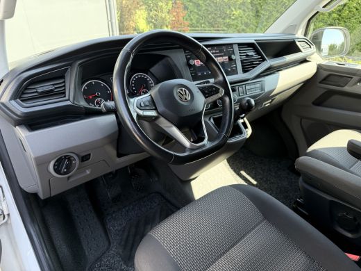Volkswagen Transporter 2.0 TDI 150 PK COMFORTLINE / L2H1 / IMPERIAAL / INRICHTING / TREKHAAK / AIRCO / CRUISE / NAVI / C... ActivLease financial lease