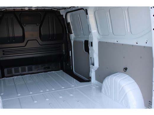 Volkswagen Transporter 2.0 TDI L2H1 30 Life | BPM VRIJ! | Camera achter | Bijrijdersbank | PDC V+A | Apple Carplay BPM V... ActivLease financial lease