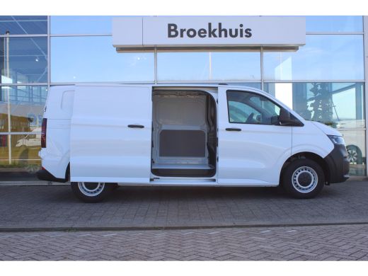 Volkswagen Transporter 2.0 TDI L2H1 30 Life | BPM VRIJ! | Camera achter | Bijrijdersbank | PDC V+A | Apple Carplay BPM V... ActivLease financial lease