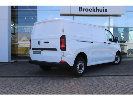 Volkswagen Transporter 2.0 TDI L2H1 30 Life | BPM VRIJ! | Camera achter | Bijrijdersbank | PDC V+A | Apple Carplay BPM V... ActivLease financial lease