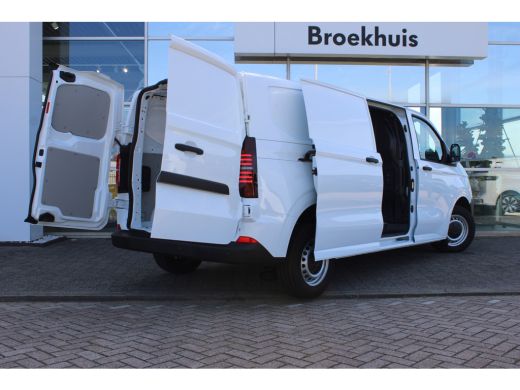 Volkswagen Transporter 2.0 TDI L2H1 30 Life | BPM VRIJ! | Camera achter | Bijrijdersbank | PDC V+A | Apple Carplay BPM V... ActivLease financial lease