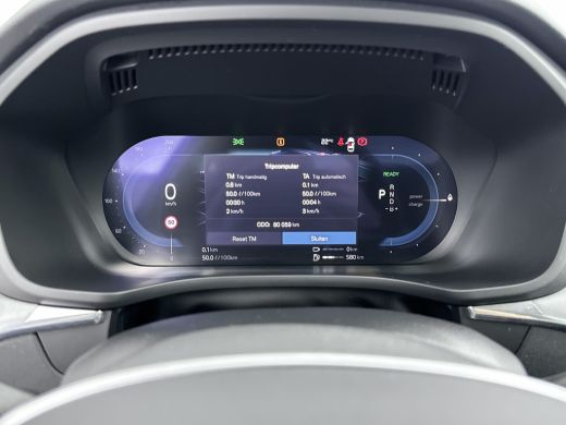 Volvo  XC60 T6 Recharge AWD Inscription Expression | 18' | Google | Panoramadak | Trekhaak | Stoel/stuurverwa... ActivLease financial lease