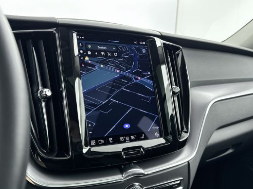 Volvo  XC60 T6 Recharge AWD Inscription Expression | 18' | Google | Panoramadak | Trekhaak | Stoel/stuurverwa... ActivLease financial lease
