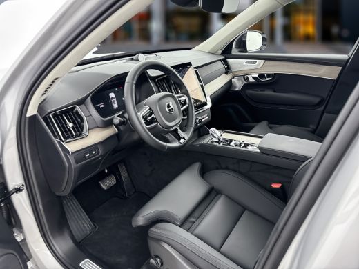Volvo  XC90 T8 Recharge AWD Ultra Dark | 22' | Luchtvering | Bowers & Wilkins | Gelamineerd & getint glas | T... ActivLease financial lease