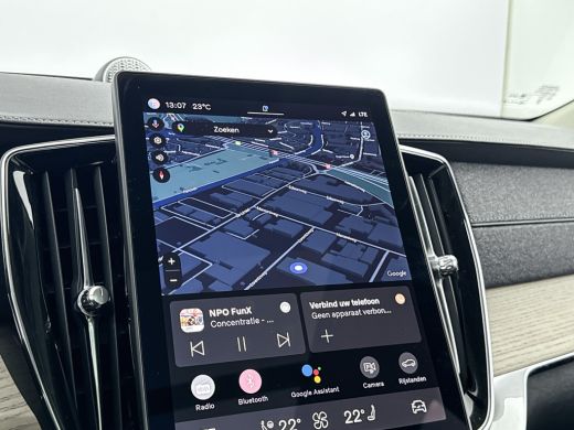 Volvo  XC90 T8 Recharge AWD Ultra Dark | 22' | Luchtvering | Bowers & Wilkins | Gelamineerd & getint glas | T... ActivLease financial lease