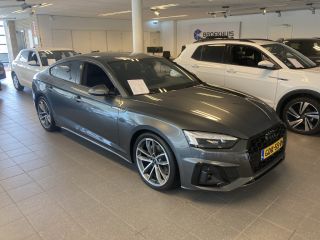 Audi A5 Sportback 35 150PK TFSI S edition Competition | S-Line in- en exterieur | Assistentie Parking | O...