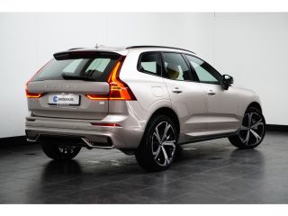 Volvo  XC60 T8 AWD Plus Dark | Luchtvering | 360° Camera | Stoelventilatie | Nappa | 21" | Panoramadak | Trek...