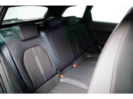 CUPRA Leon Sportstourer 1.4 e-Hybrid 245PK VZ Adrenaline | TREKHAAK | NAVIGATIE | 19 INCH | VERLENGDE GARANTIE | CAMERA ActivLease financial lease