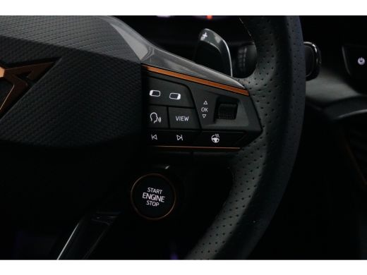 CUPRA Leon Sportstourer 1.4 e-Hybrid 245PK VZ Adrenaline | TREKHAAK | NAVIGATIE | 19 INCH | VERLENGDE GARANTIE | CAMERA ActivLease financial lease