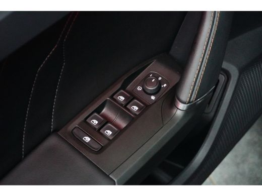 CUPRA Leon Sportstourer 1.4 e-Hybrid 245PK VZ Adrenaline | TREKHAAK | NAVIGATIE | 19 INCH | VERLENGDE GARANTIE | CAMERA ActivLease financial lease