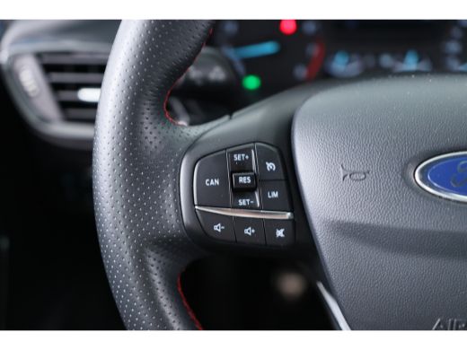Ford Fiesta 1.0 EcoBoost ST-Line | Dealer Onderhouden! | LED | Navi By App | Clima | Parkeersensoren | Keyles... ActivLease financial lease