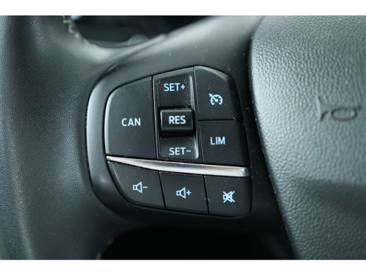 Ford Fiesta 1.0 EcoBoost Titanium | LED | Navi By App | Parkeersensoren | Airco | DAB | Cruise Control ActivLease financial lease