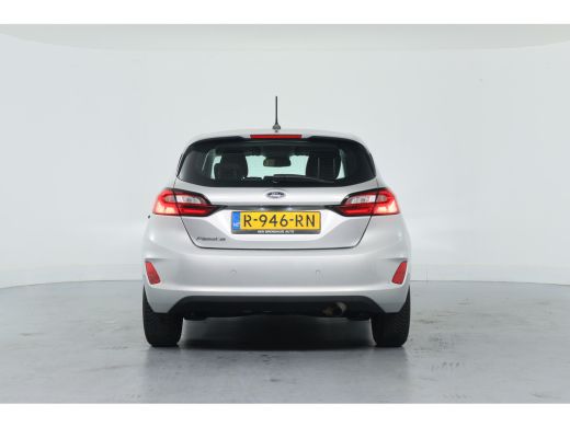 Ford Fiesta 1.0 EcoBoost Titanium | LED | Navi By App | Parkeersensoren | Airco | DAB | Cruise Control ActivLease financial lease