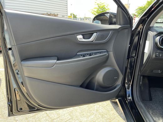 Hyundai Kona 1.6 GDI HEV Fashion Sky | Rijklaarprijs! | Stoelverwarming | HUD | Apple Carplay/Android Auto | I... ActivLease financial lease