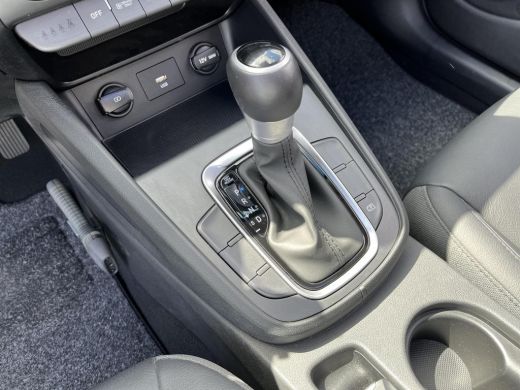 Hyundai Kona 1.6 GDI HEV Fashion Sky | Rijklaarprijs! | Stoelverwarming | HUD | Apple Carplay/Android Auto | I... ActivLease financial lease