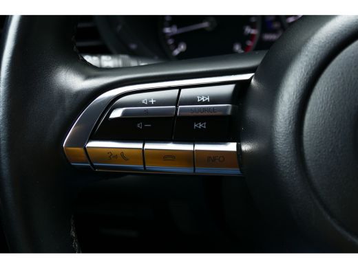 Mazda CX-30 2.0 E-SKYACTIV-X M HYBRID COMFORT / NAVI / LED / PDC / CLIMA / 18"LMV / ELEKTR. ACHTERKLEP /  KEY... ActivLease financial lease