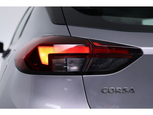 Opel Corsa 1.2 Edition | Automaat! | Dealer Onderhouden! | Navi | Airco | Cruise | Parkeersensoren | LED ActivLease financial lease