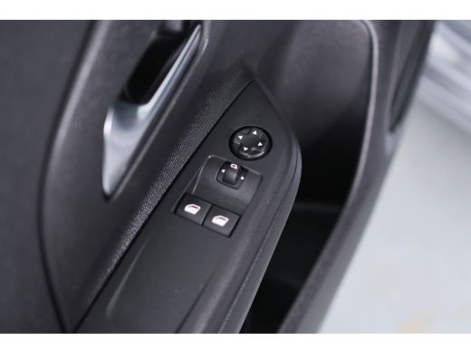 Opel Corsa 1.2 Edition | Automaat! | Dealer Onderhouden! | Navi | Airco | Cruise | Parkeersensoren | LED ActivLease financial lease