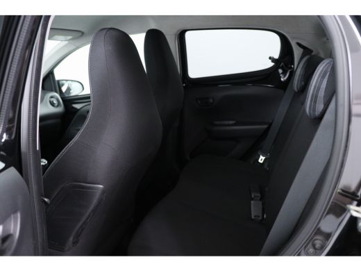 Peugeot 108 1.0 e-VTi Active | Airco | Elektrische Ramen | Bluetooht | Unieke Kilometerstand | Mistlampen ActivLease financial lease