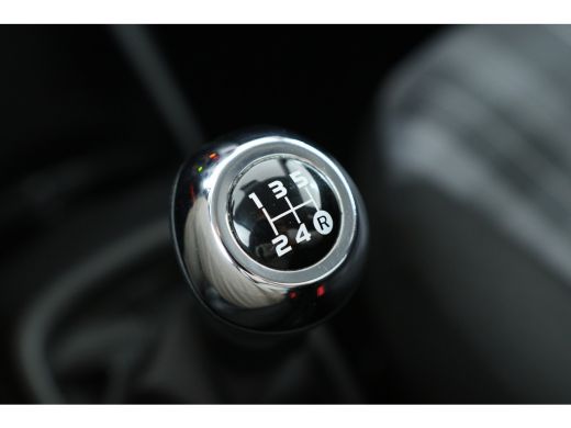 Peugeot 108 1.0 e-VTi Active | Airco | Elektrische Ramen | Bluetooht | Unieke Kilometerstand | Mistlampen ActivLease financial lease